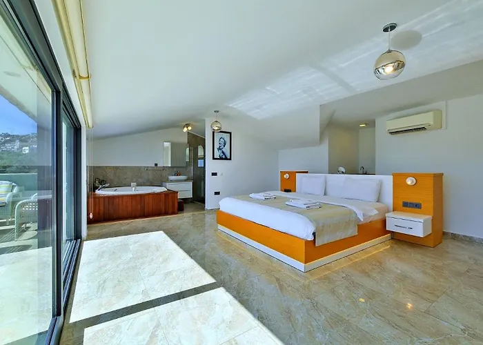 5 Bedroom Luxury Seaviews - Private Heated Pool Kalkan