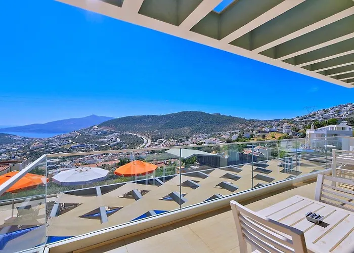 5 Bedroom Luxury Seaviews - Private Heated Pool Kalkan