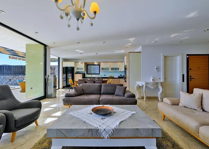 5 Bedroom Luxury Seaviews - Private Heated Pool Kalkan