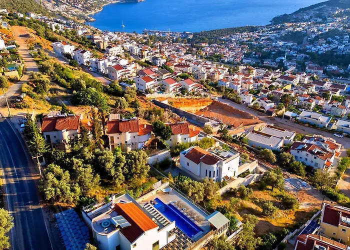 Villa 5 Bedroom Luxury Seaviews - Private Heated Pool