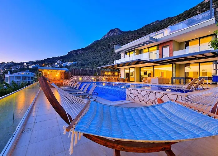 5 Bedroom Luxury Seaviews - Private Heated Pool Kalkan