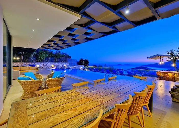 5 Bedroom Luxury Seaviews - Private Heated Pool * Kalkan
