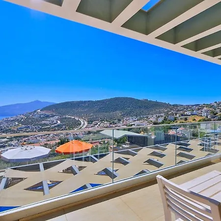 5 Bedroom Luxury Seaviews - Private Heated Pool Kalkan