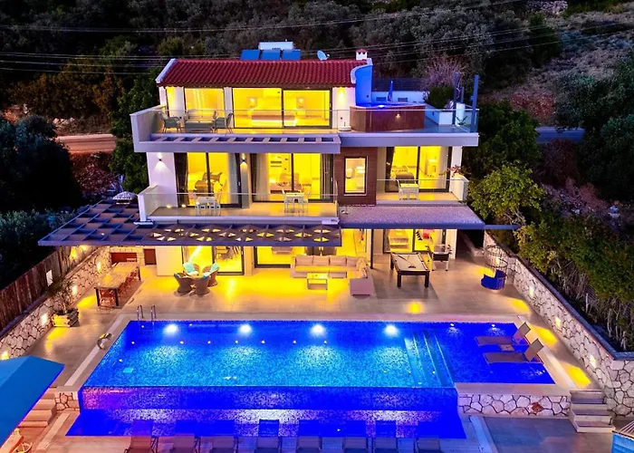 5 Bedroom Luxury Seaviews - Private Heated Pool * Kalkan