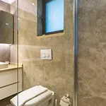 Villa 5 Bedroom Luxury Seaviews - Private Heated Pool